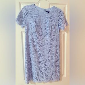 Ann Taylor size 2 periwinkle lace shift dress